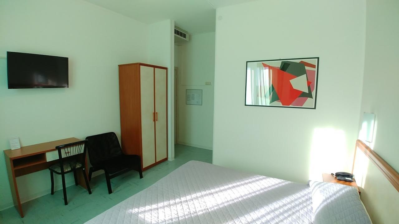 Hotel Marta Forlì Exteriör bild